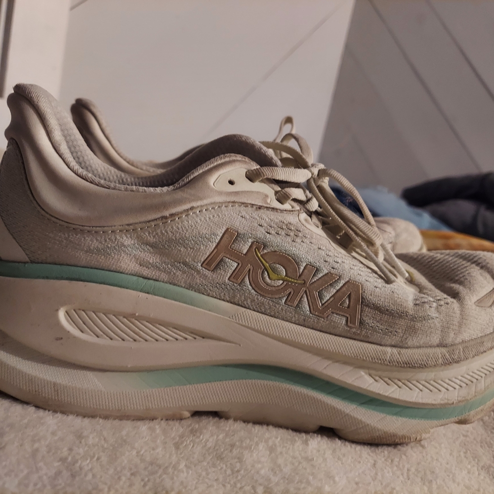 Hoka Women's Bondi 9 Offwhite And Green